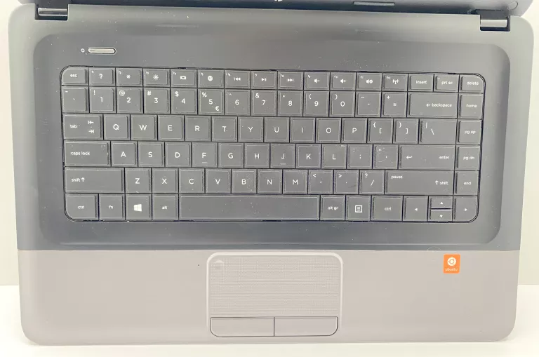 LAPTOP HP 255 G1 AMD E1-1500/2GB RAM/120GB HDD/WIN10 !