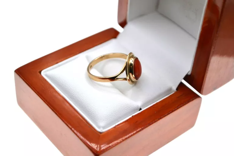 wyrob-jubilerski-uzywany-pierscionek-pr-585-kamien-17088-128