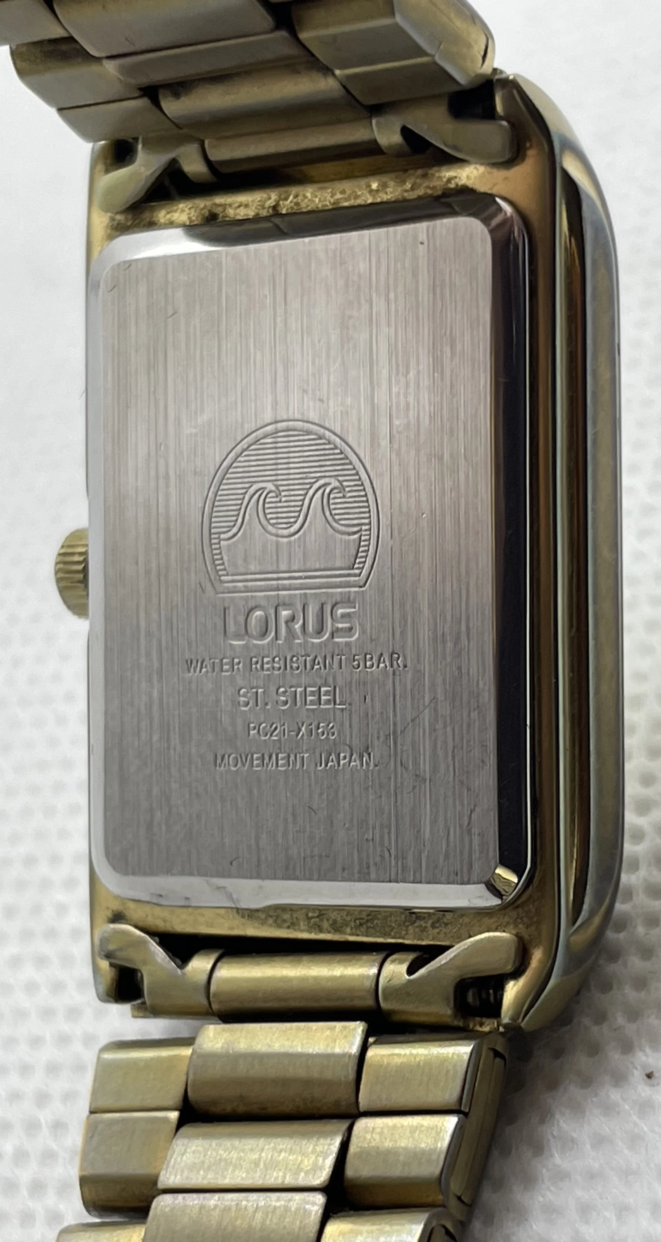 zegarek-damski-lorus-bransoleta-mechanizm-18738-1