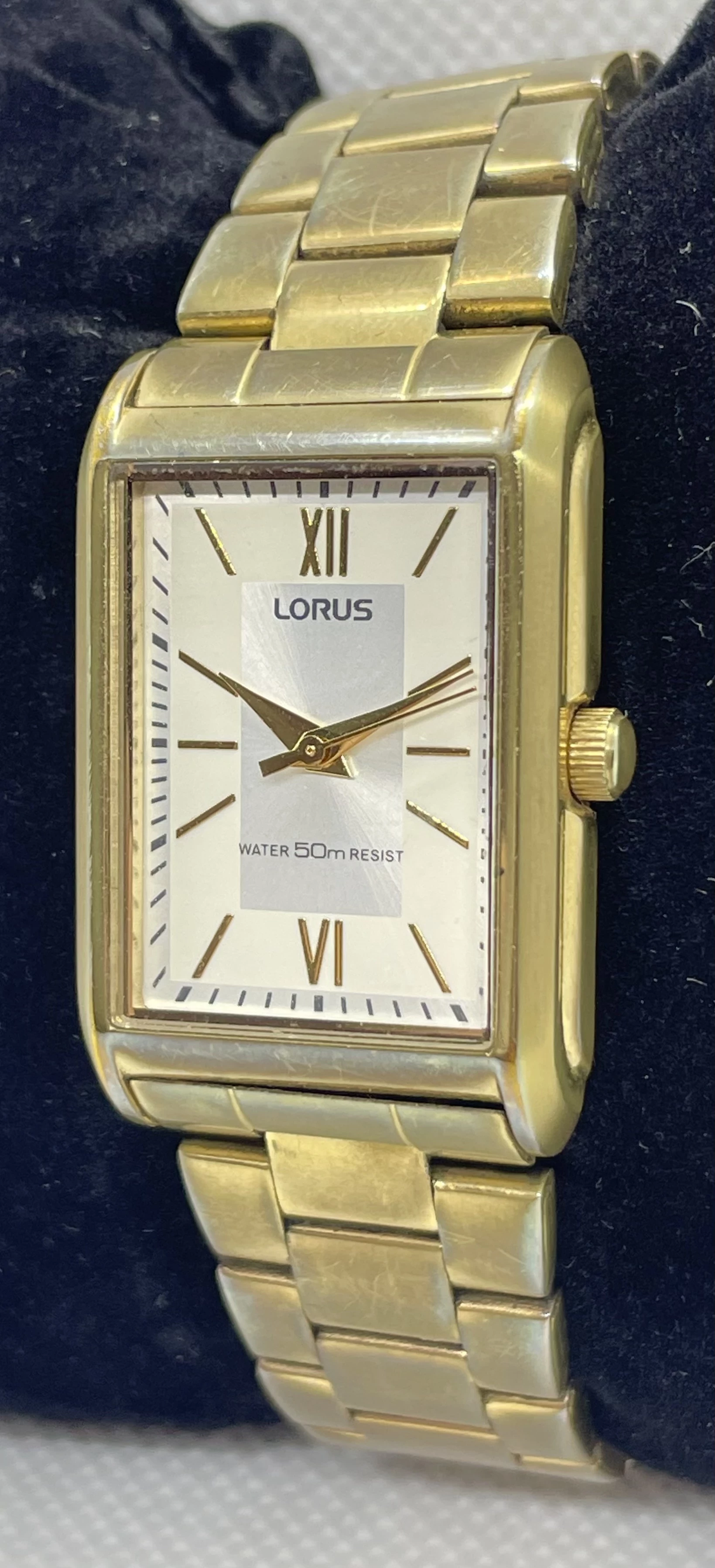 zegarek-damski-lorus-bransoleta-stan-11323-2