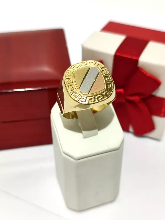 ELEGANCKI SYGNET MĘSKI Z MIEJSCEM NA GRAWER W HERBIE |585|