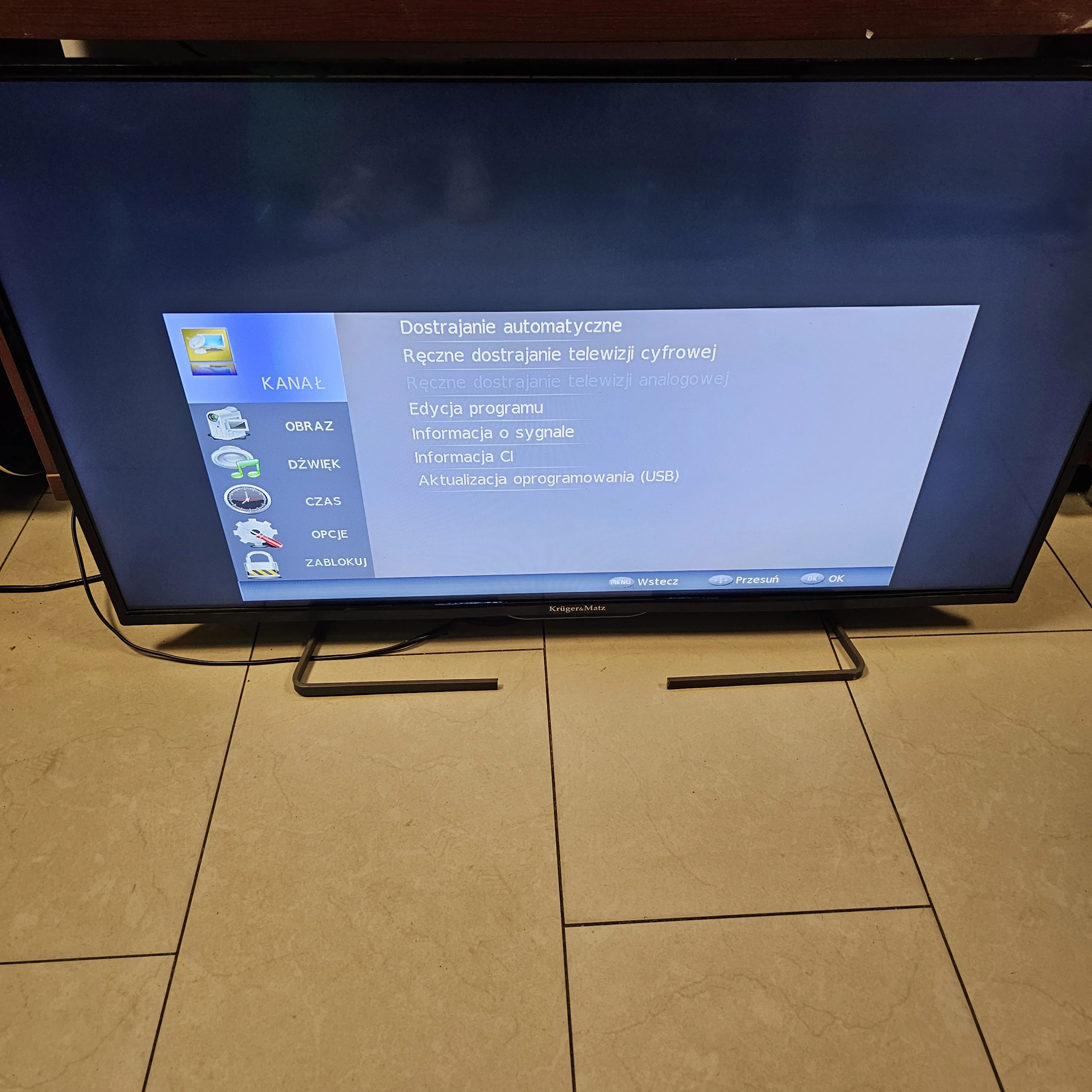 tv-kruger-at-matz-km024fhd-s5-40-cali-kod-producenta-km0240fhd-s5