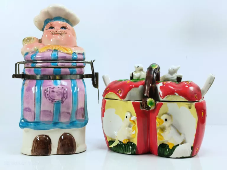 POJEMNIKI NA PRZYPRAWY PORCELANA