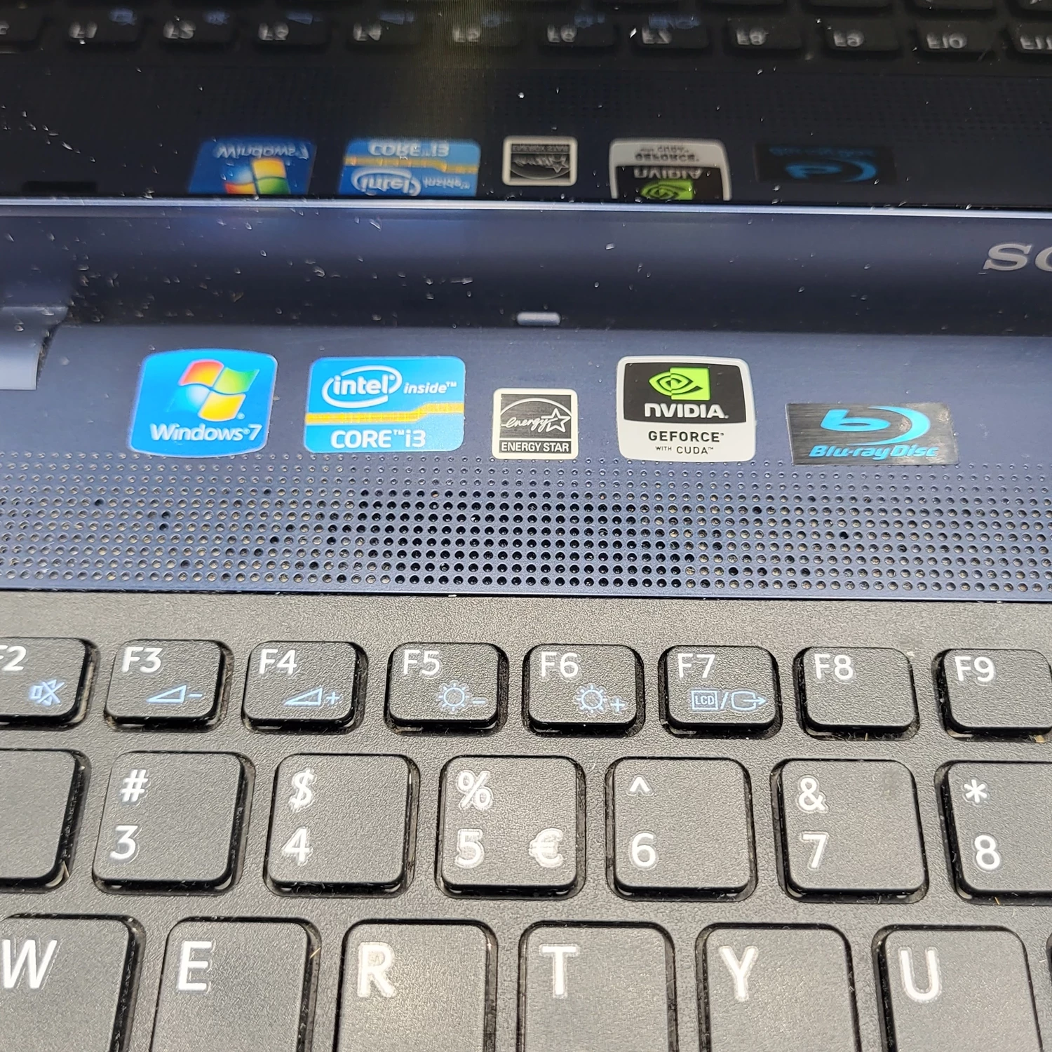 laptop-sony-vaio-pcg-71811m-i3-2310m-6gb-ram-geforce-410m-120gb-wielkosc-pamieci-ram-8-gb