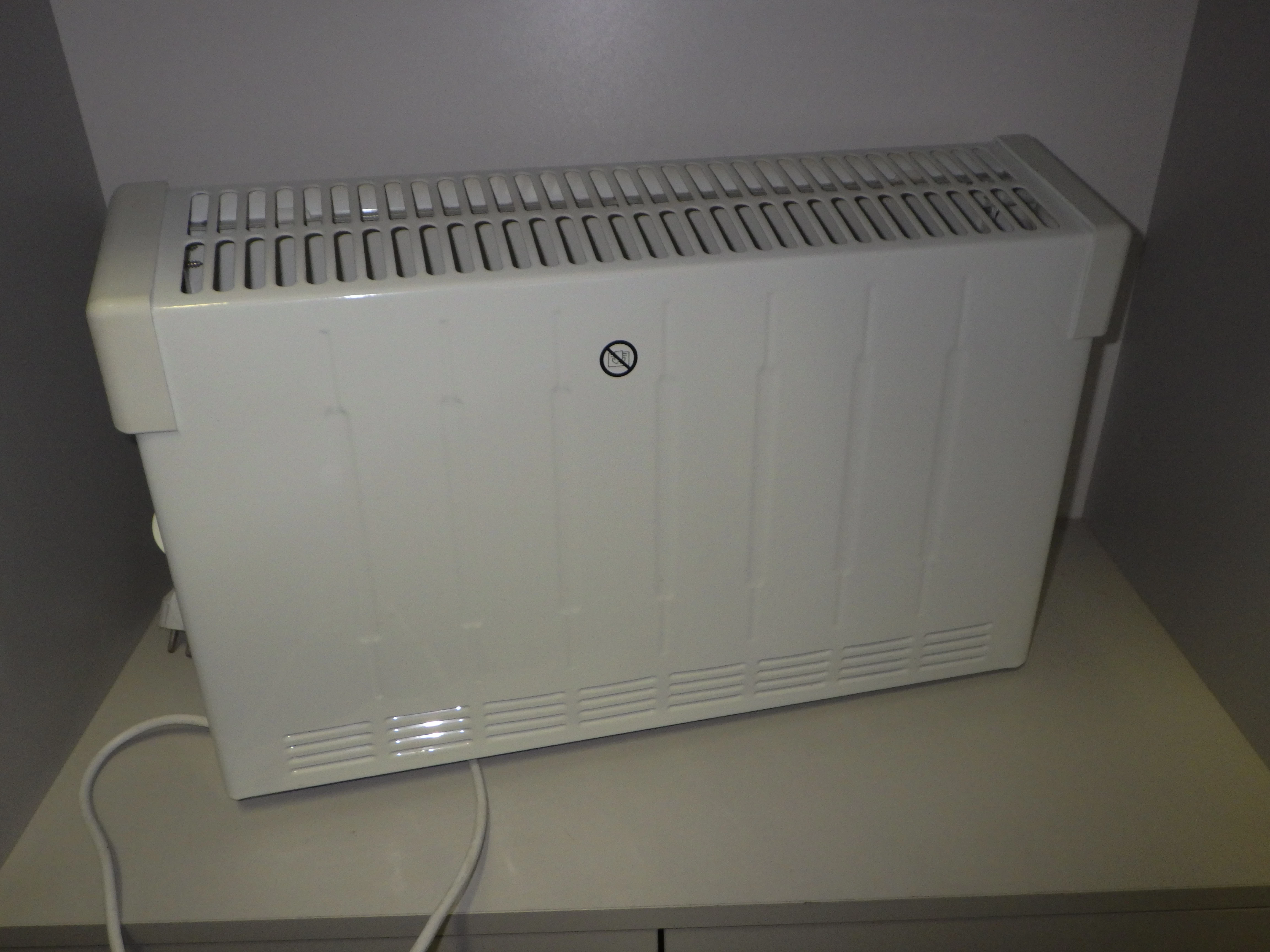 grzejnik-konwektorowy-ch-2010c-2000w-j-stan-11323-2