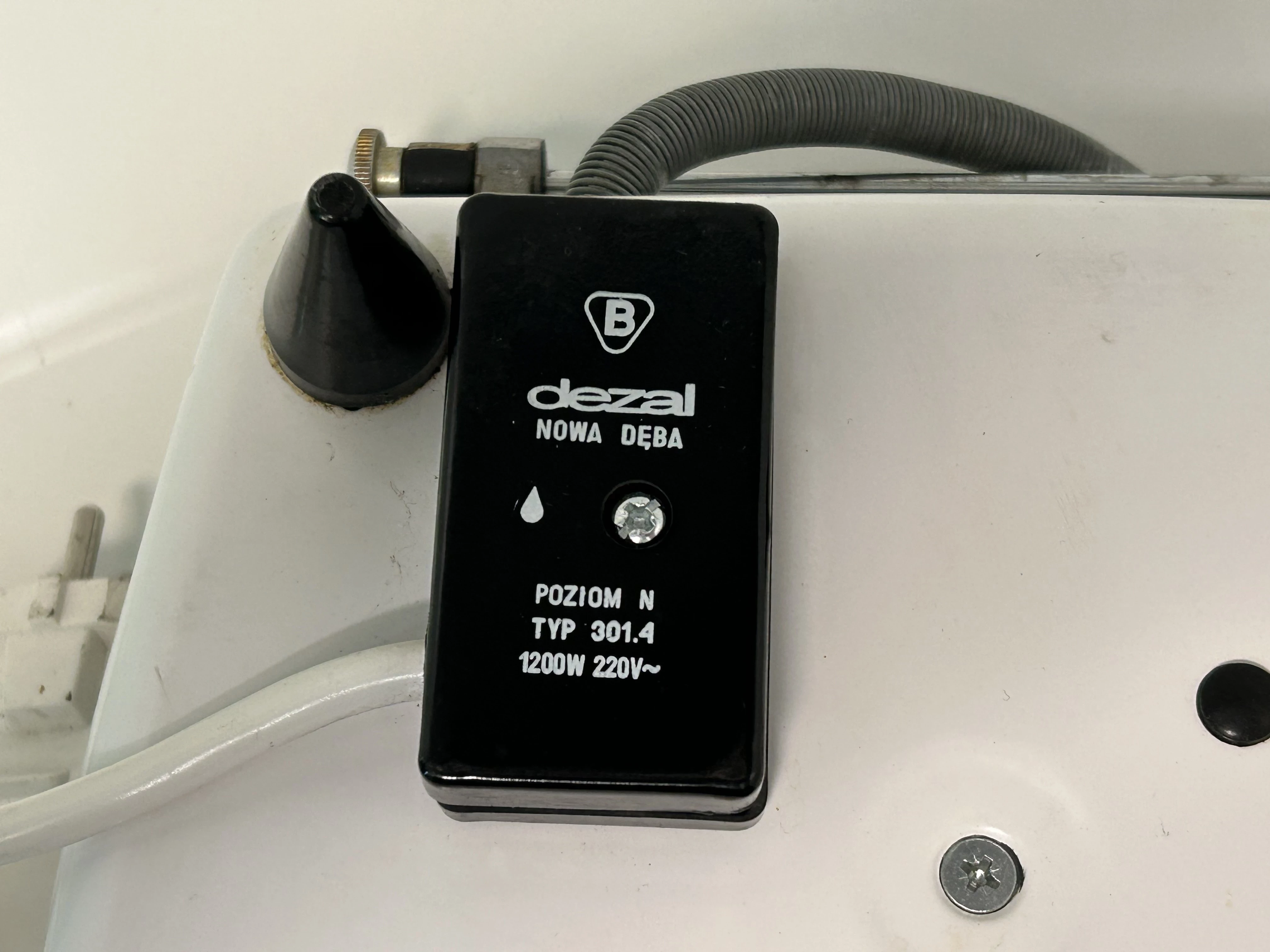 gofrownica-dezal-3014-1300w-kod-producenta-3014