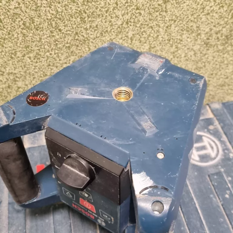 NIWELATOR LASER ROTACYJNY BOSCH GRL 300 HV WALIZKA