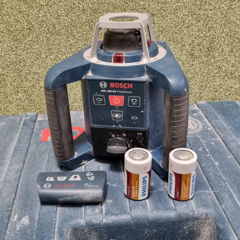 NIWELATOR LASER ROTACYJNY BOSCH GRL 300 HV WALIZKA