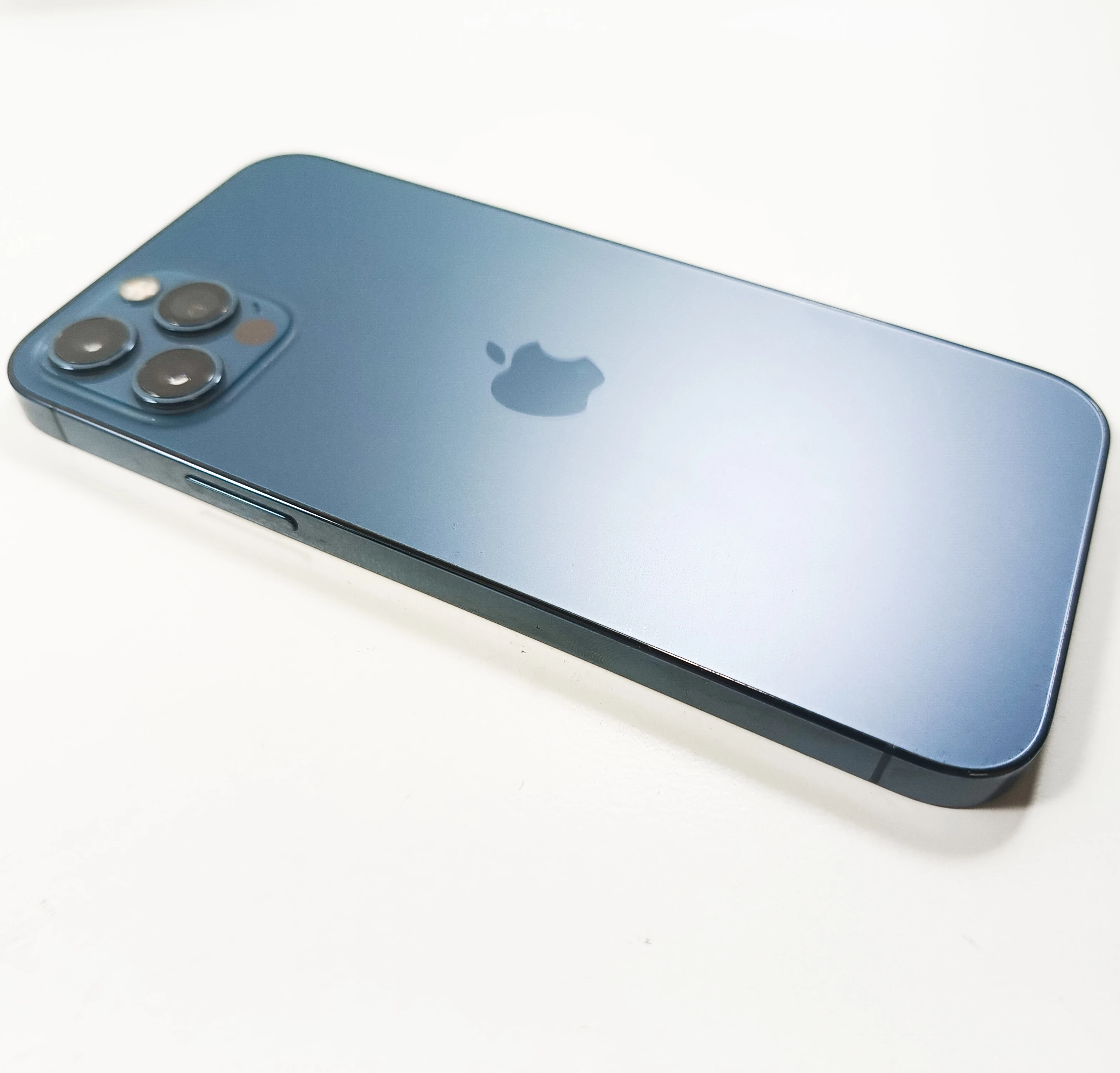 telefon-iphone-12-pro-128-gb-typ-smartfon