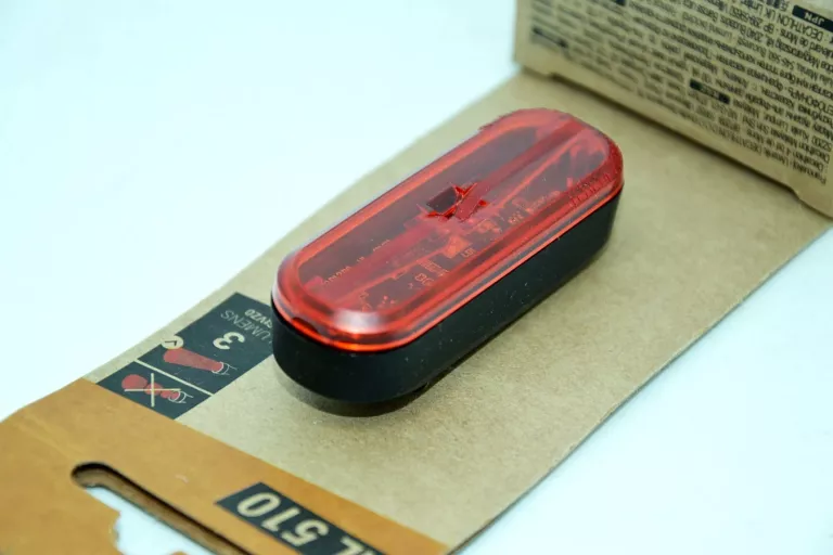 LAMPKA ROWEROWA LED ELOPS RL 510 TYLNA USB DECATHLON