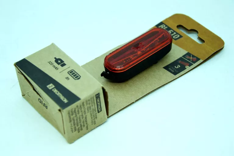 LAMPKA ROWEROWA LED ELOPS RL 510 TYLNA USB DECATHLON