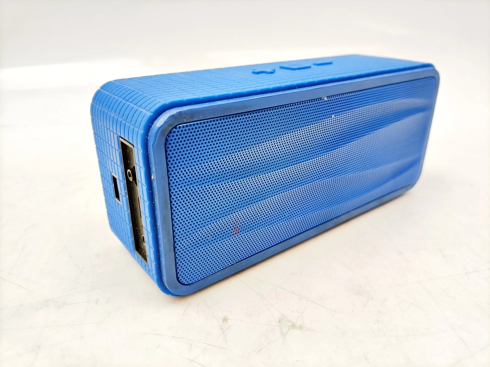 glosnik-divoom-onbeat-200-bt-niebieski-moc-13