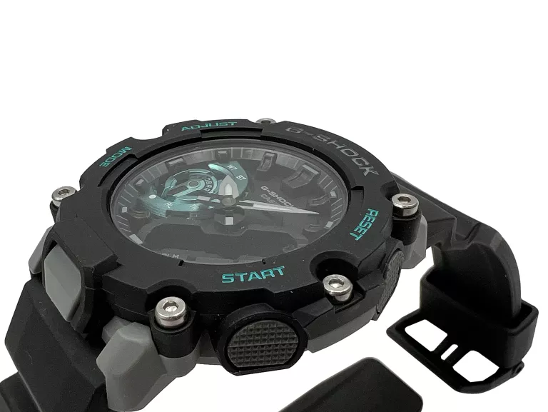 ZEGAREK MĘSKI CASIO G-SHOCK GA-2200M-1AER