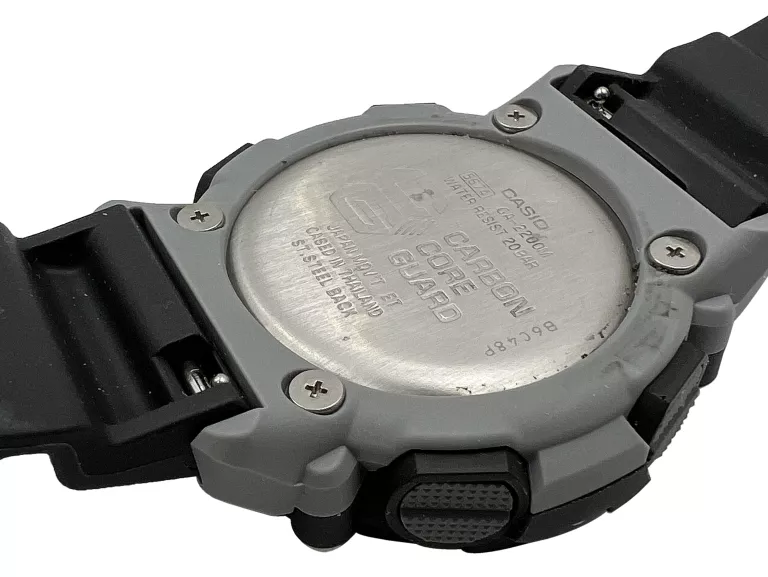 ZEGAREK MĘSKI CASIO G-SHOCK GA-2200M-1AER
