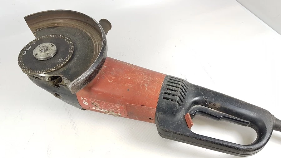 szlifierka-katowa-hilti-dc-230-s-srednica-tarczy-mm-230-mm