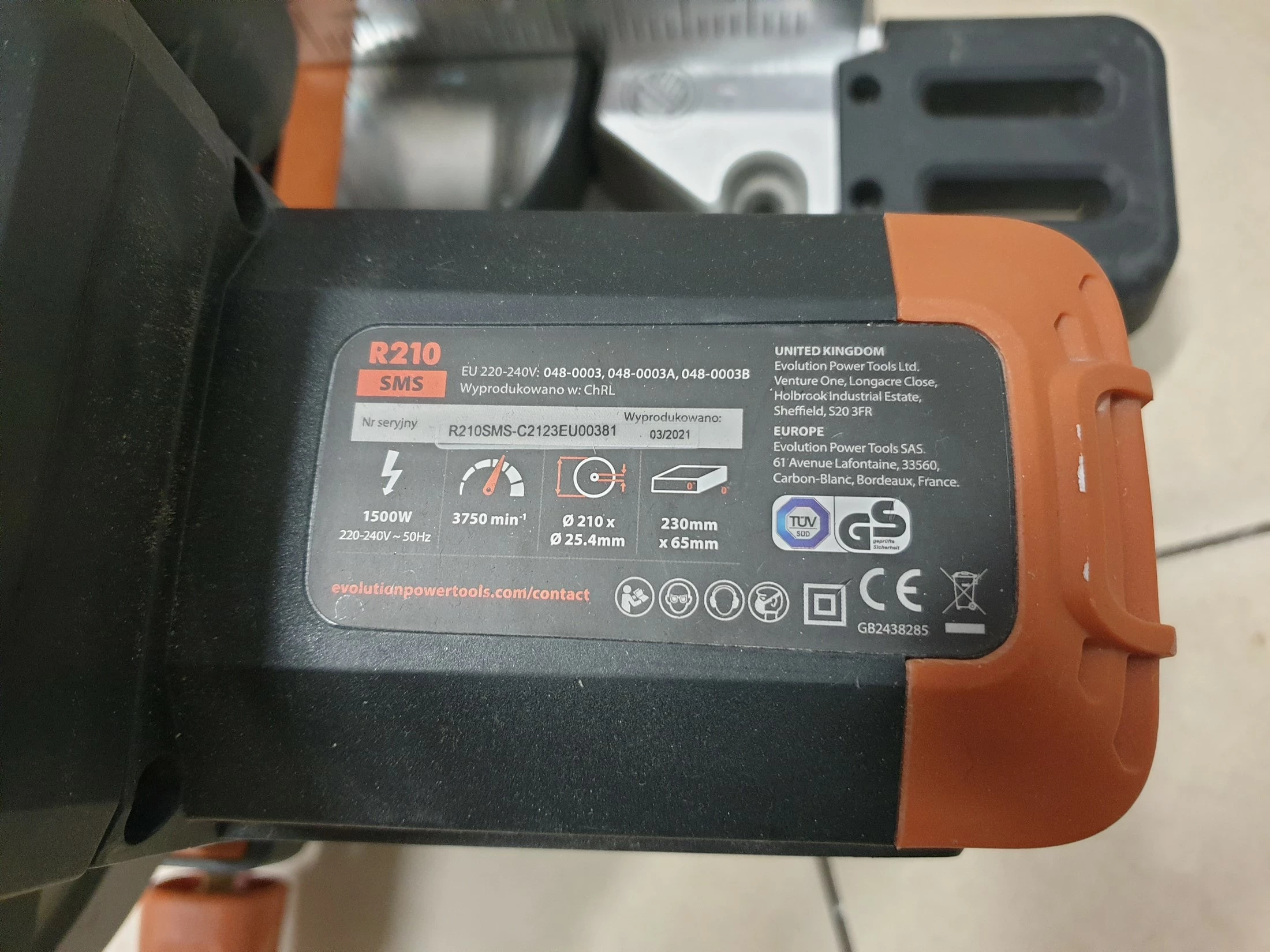 pila-ukosnica-evolution-r210-1500w-zasilanie-sieciowe