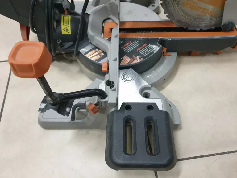 pila-ukosnica-evolution-r210-1500w-predkosc-obrotowa-3750