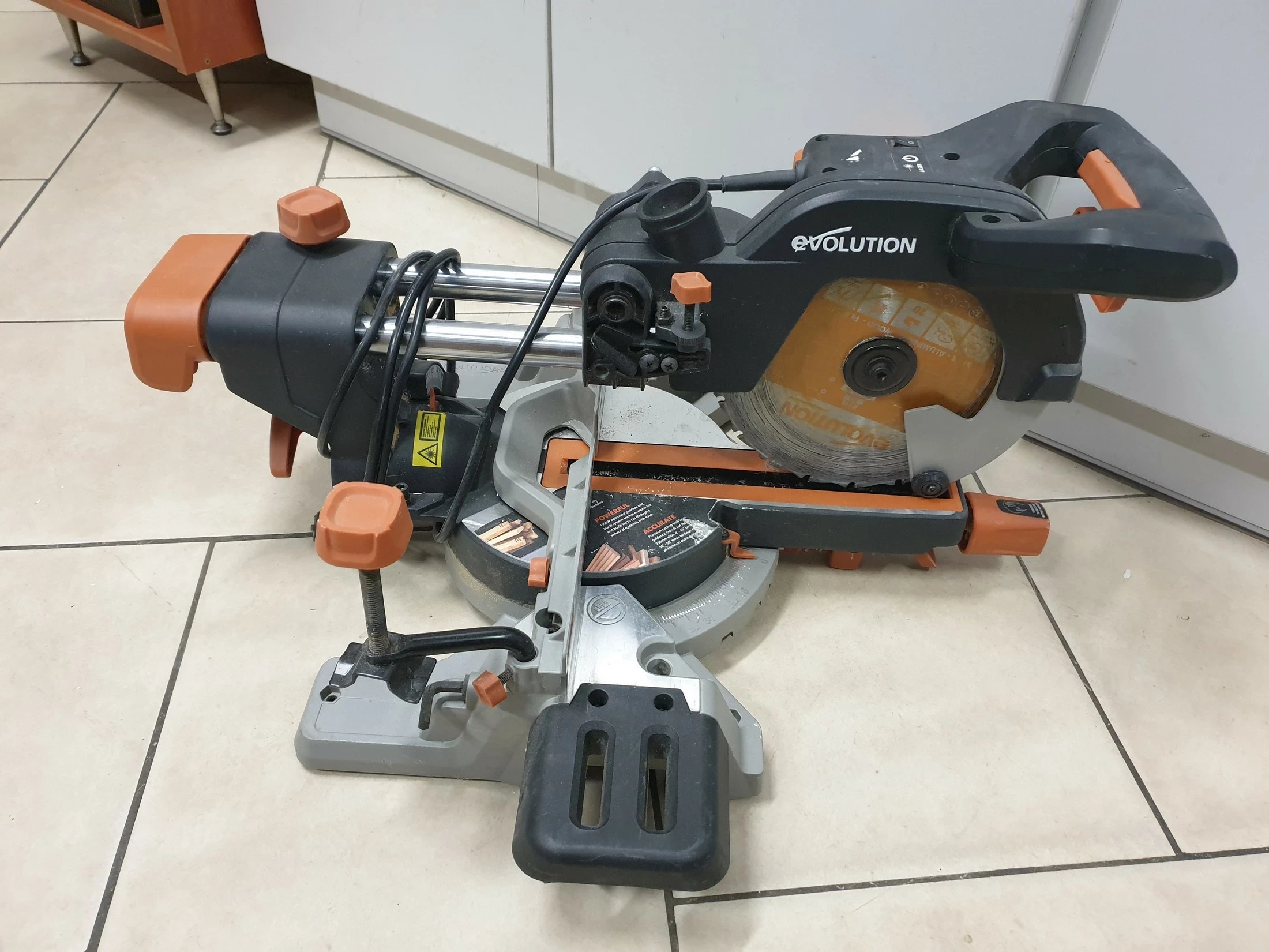 pila-ukosnica-evolution-r210-1500w-wroclawska-6-opole-sj