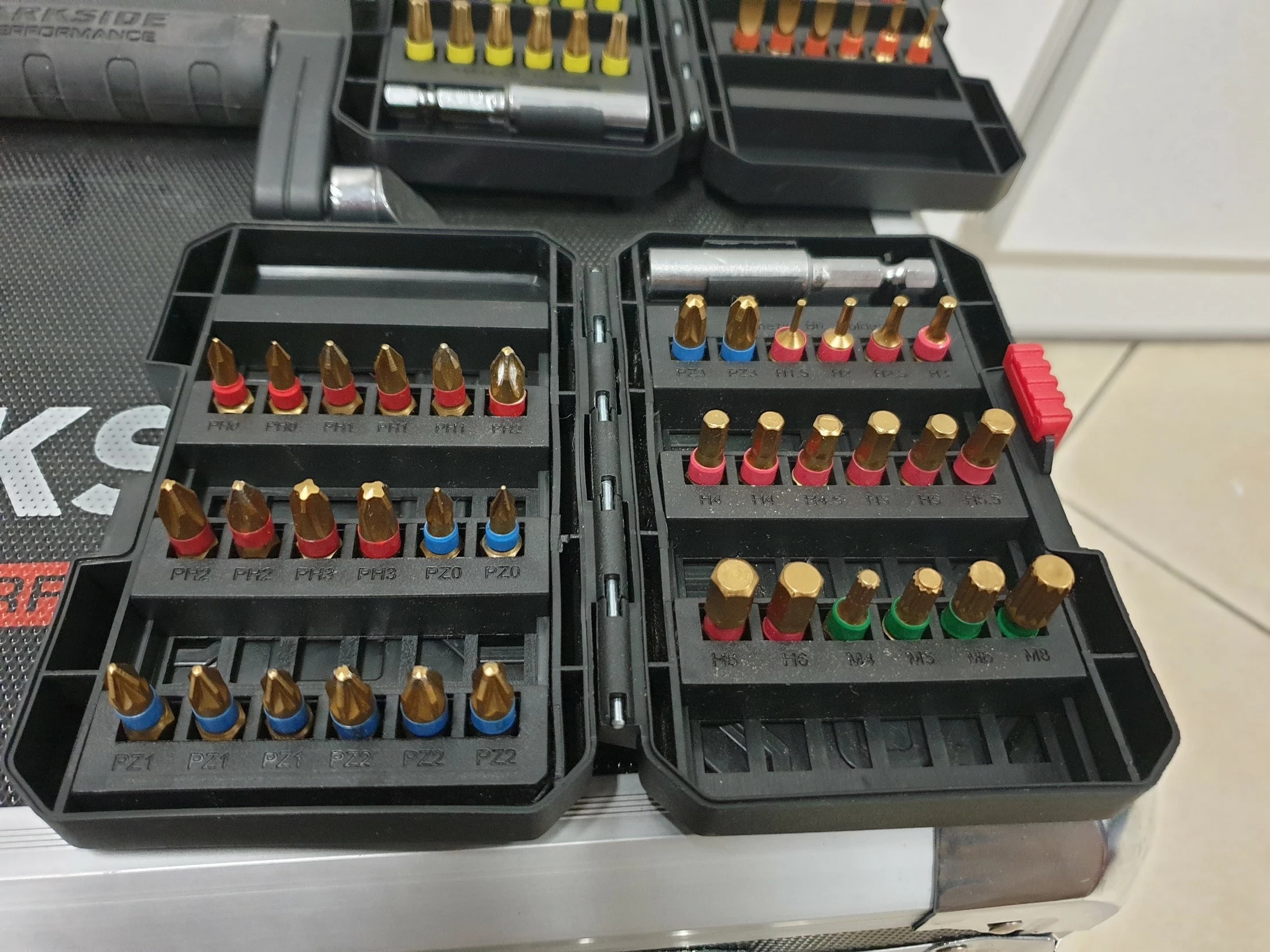 zestaw-narzedzi-parkside-performance-psbsap-20-li-napiecie-v-20-v