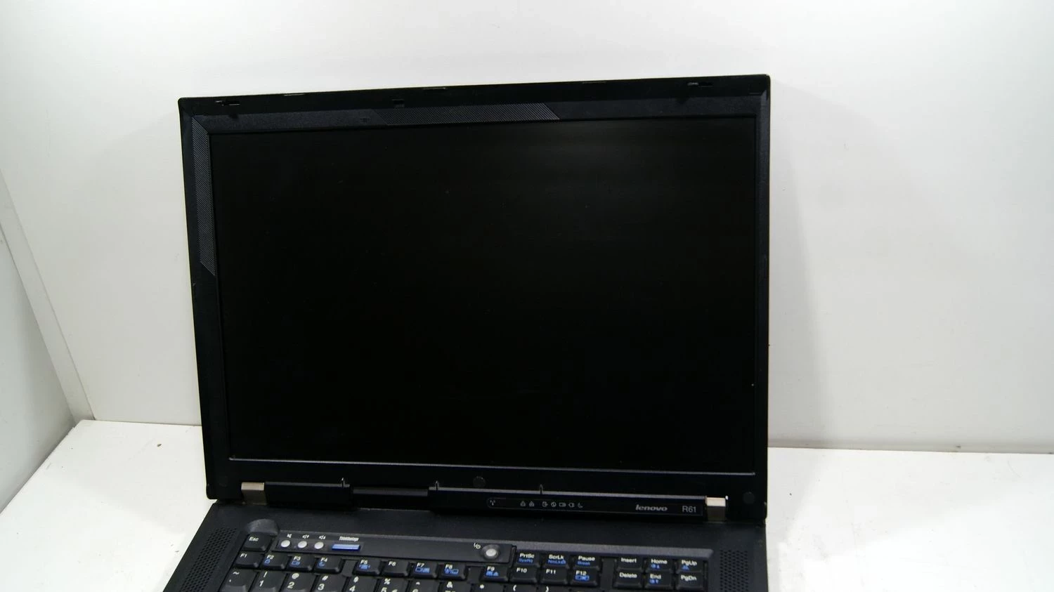 super-laptop-lenovo-r61-4gb-ram-128gb-win-10-pro-rodzaj-karty-graficznej-grafika-dedykowana