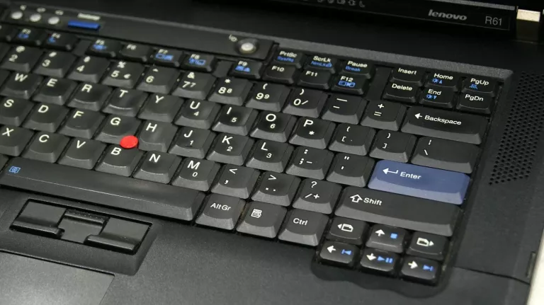 super-laptop-lenovo-r61-4gb-ram-128gb-win-10-pro-liczba-rdzeni-procesora-3