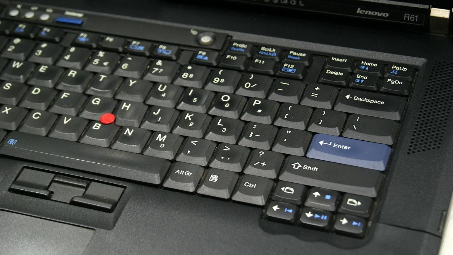 super-laptop-lenovo-r61-4gb-ram-128gb-win-10-pro-liczba-rdzeni-procesora-3