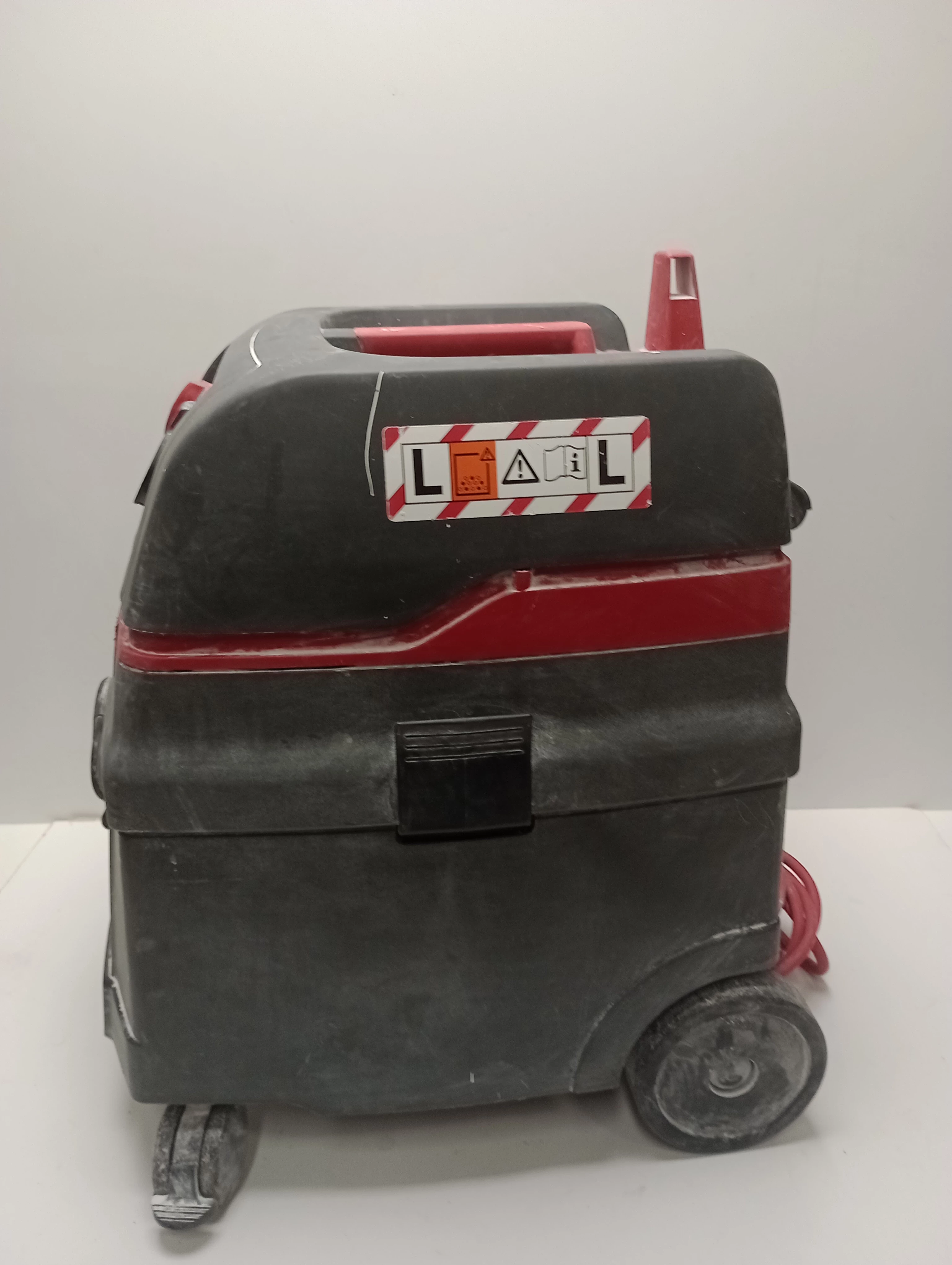 odkurzacz-przemyslowy-starmix-isc-ardl-1425-marka-starmix