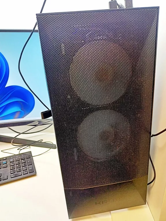 KOMPUTER CORE I5 RTX 3060TI MONITOR 27 CALI KOMPLET