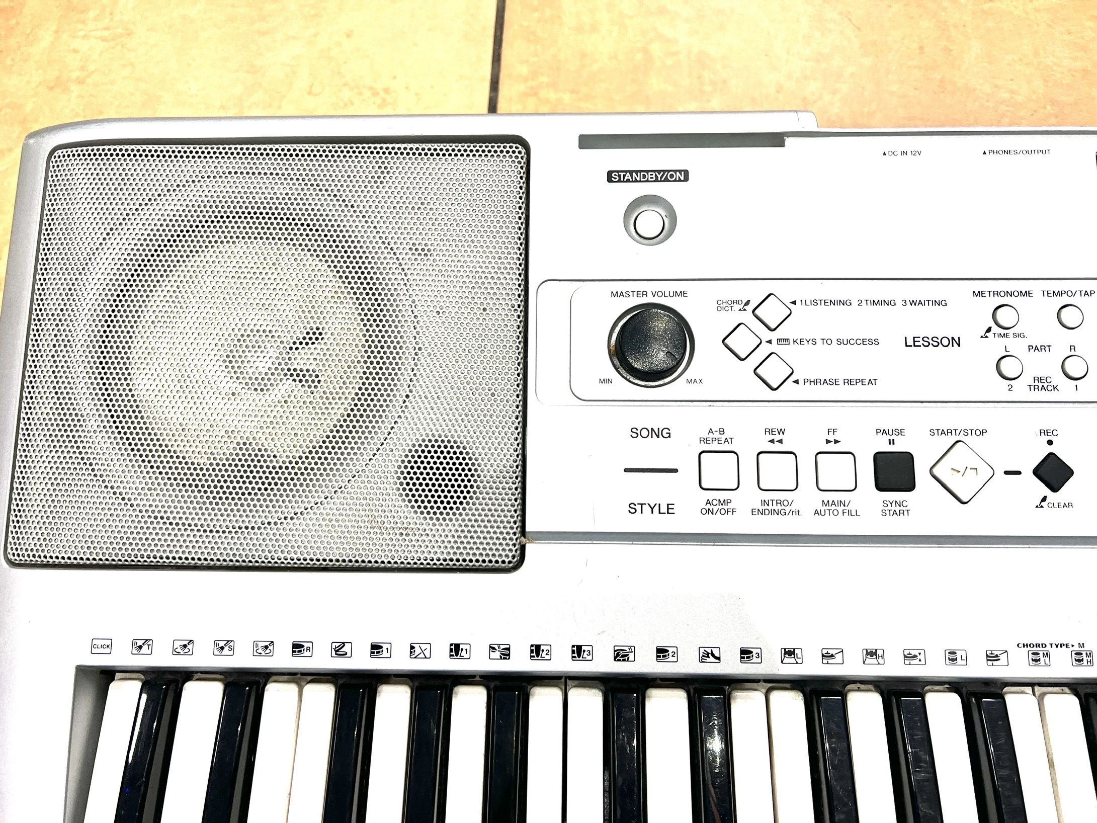 keyboard-yamaha-psr-e323-stan-uzywany