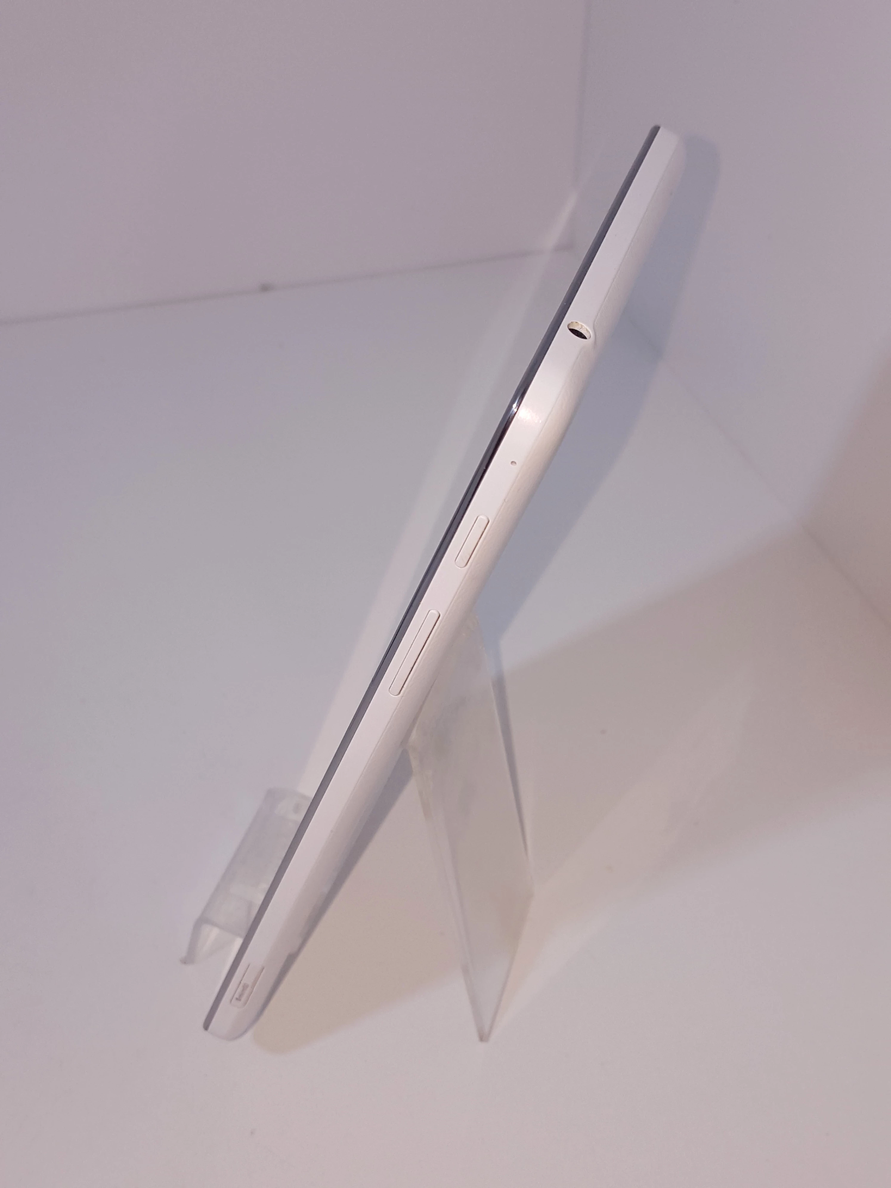 tablet-samsung-galaxy-tab-4-t230-stan-11323-2