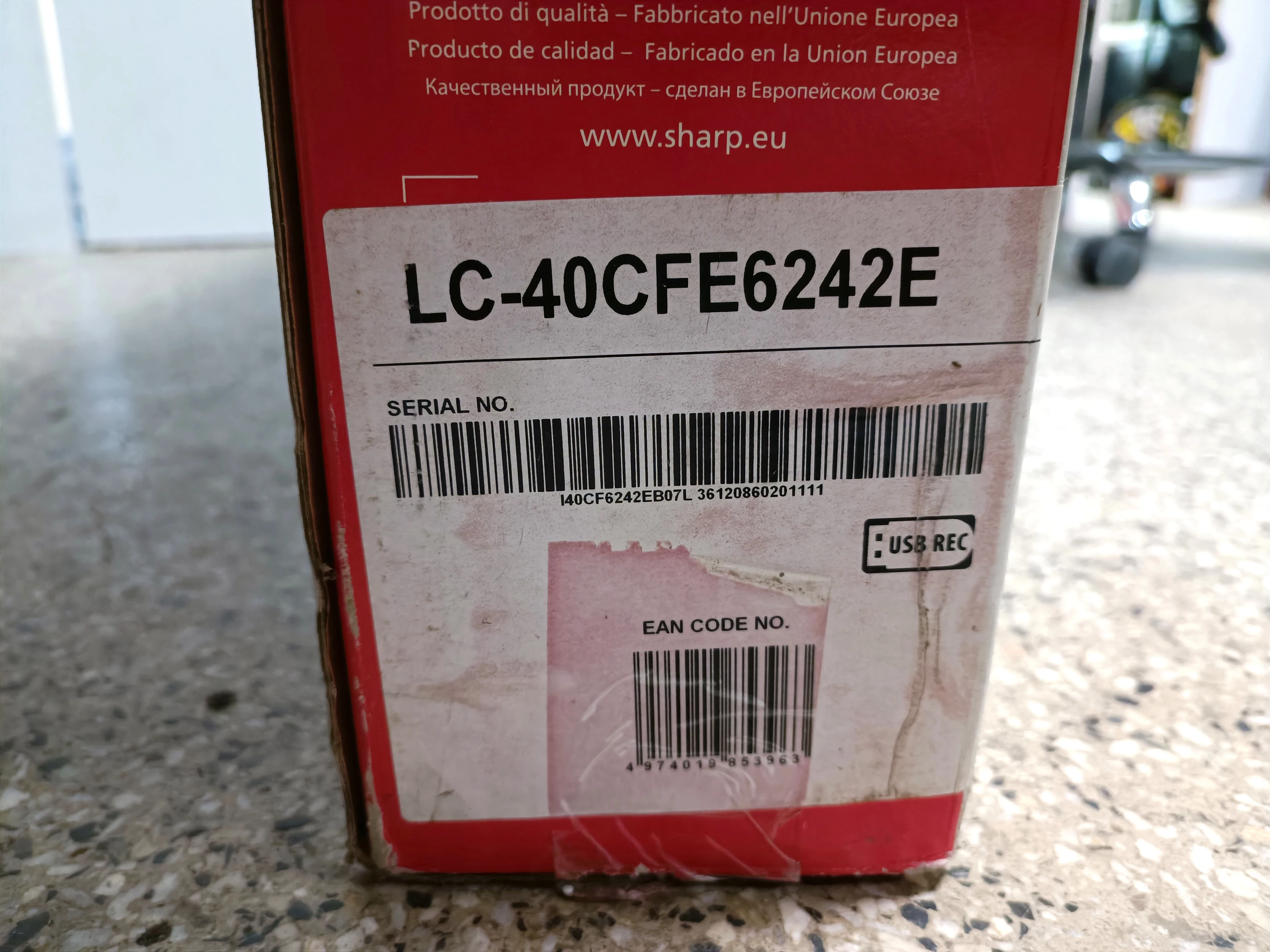 sharp-aquos-lc-40cfe6242e-led-40-cali-smart-tv-dvbt-2-ean-gtin-4974019853963