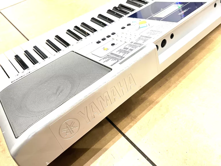 keyboard-yamaha-psr-e323-kod-producenta-y-psr-e323