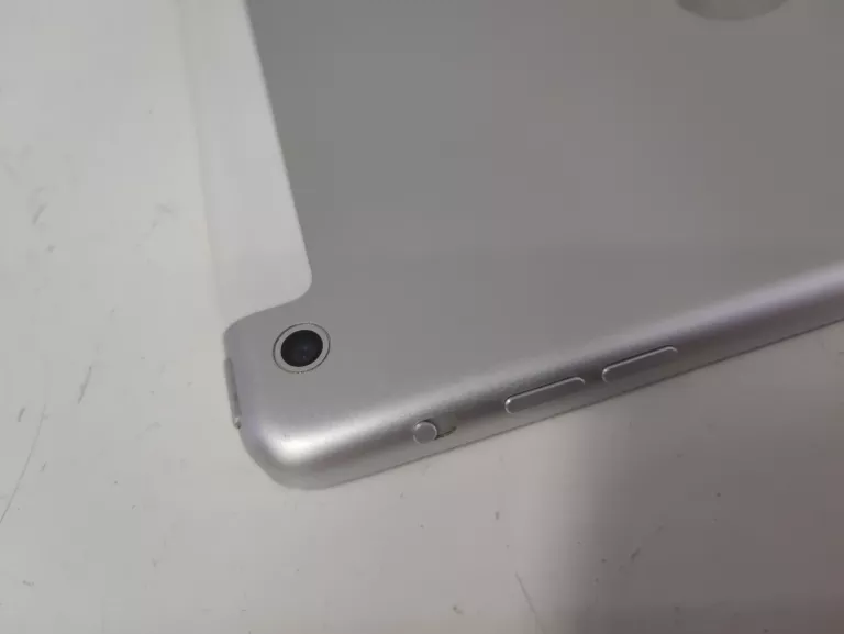 tablet-apple-ipad-mini-a1455-ladowarka-marka-apple