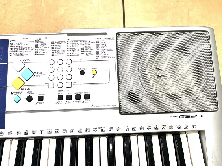 KEYBOARD YAMAHA PSR E323