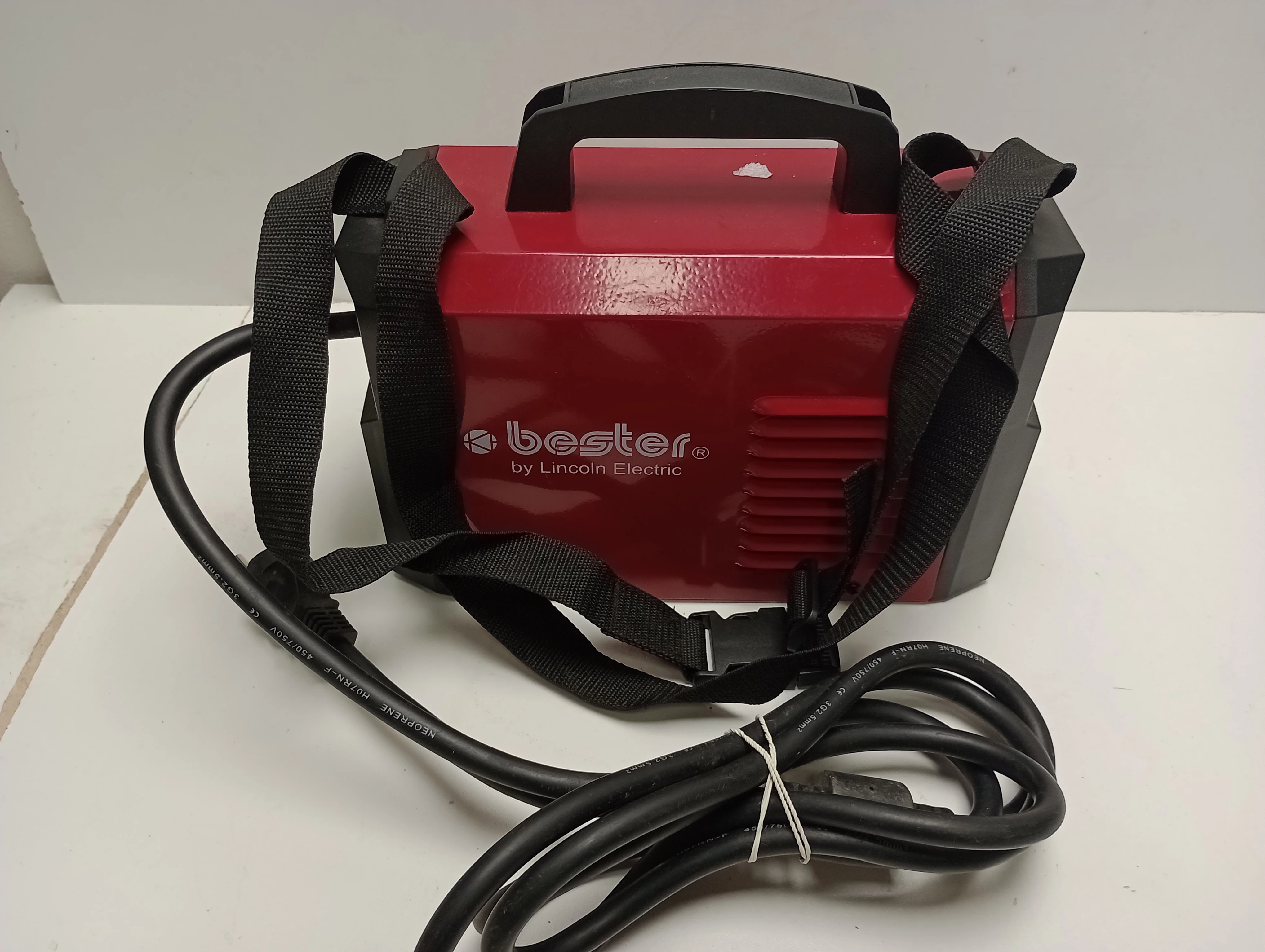 spawarka-inwertorowa-bester-210-nd-stan-uzywany