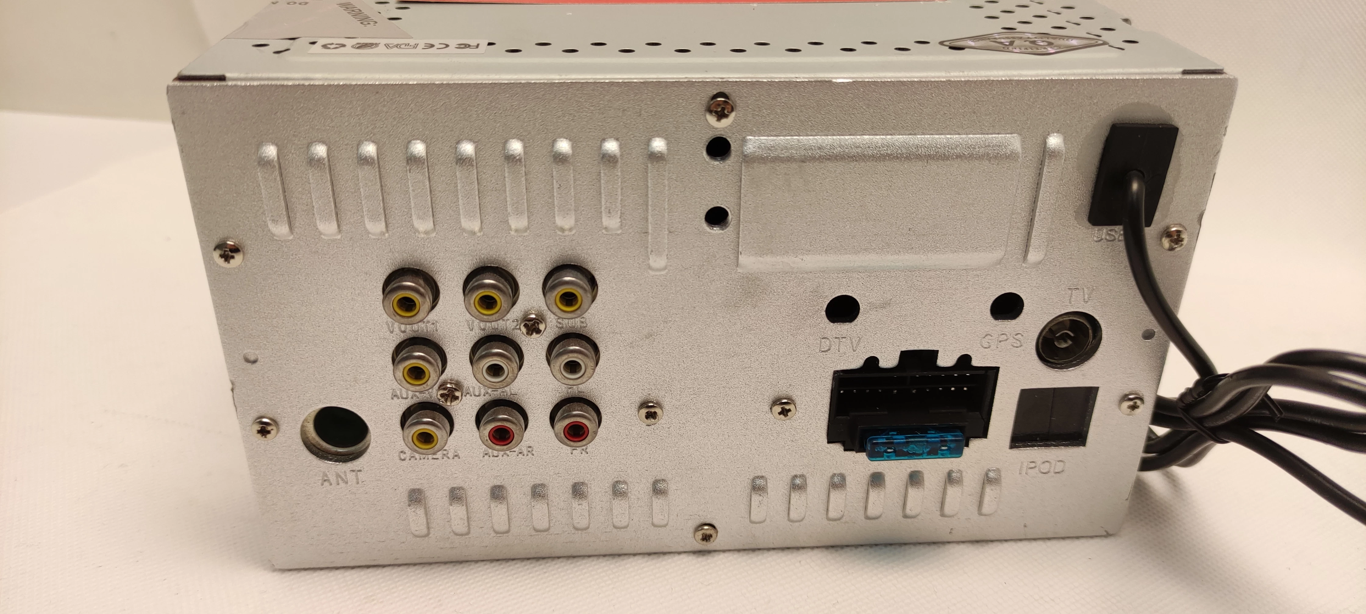 radio-samochodowe-montaz-1-din