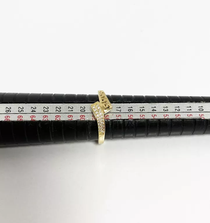 sliczny-14k-zloty-pierscionek-z-greckim-wzorem-plec-15851-1