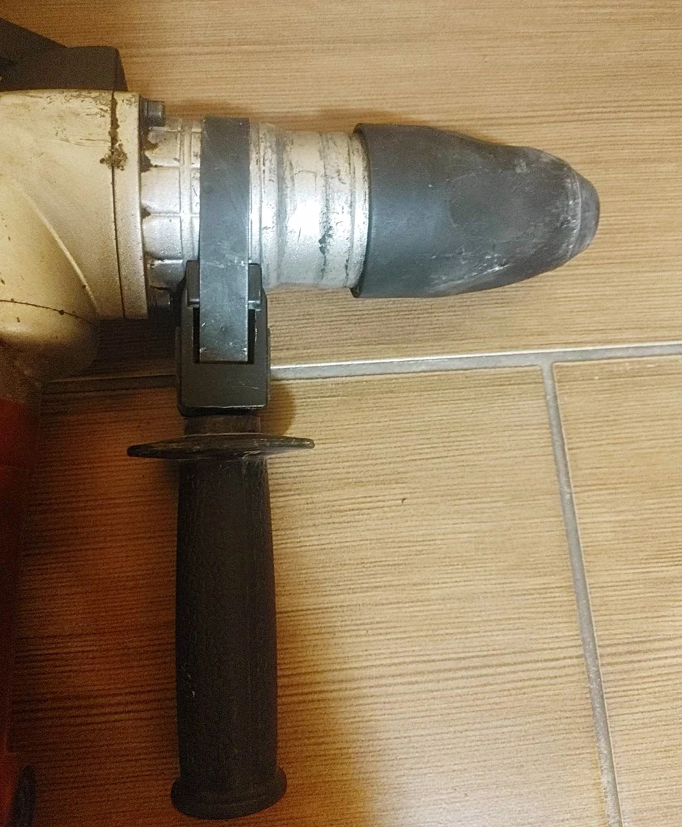 mlotowiertarka-comparator-850w-walizka-stan-uzywany