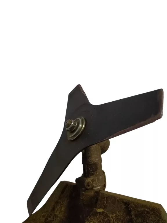 kosa-spalinowa-stiga-sbc-252d-waga-narzedzia-900