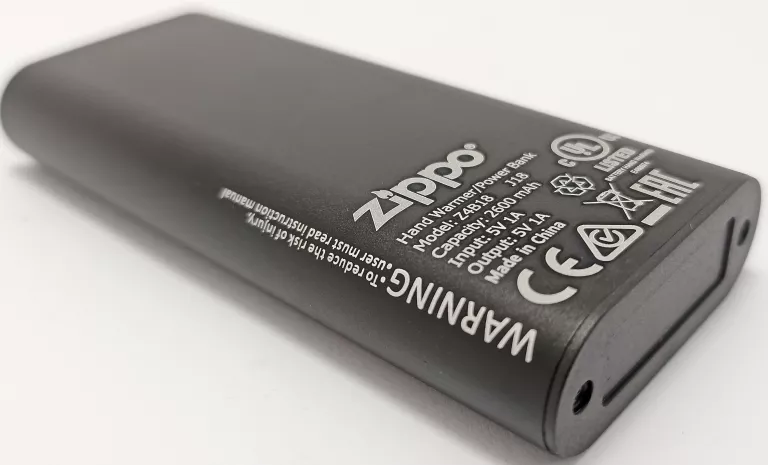 zippo-heatbank-3-ogrzewacz-rak-power-bank-2w1-model-heatbank-3