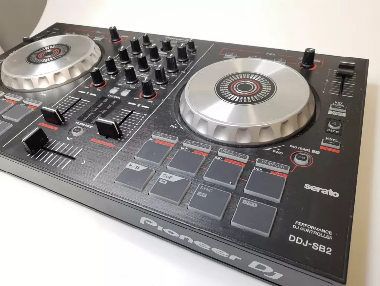 KONTROLER DJ KONSOLA PIONEER DDJ-SB2