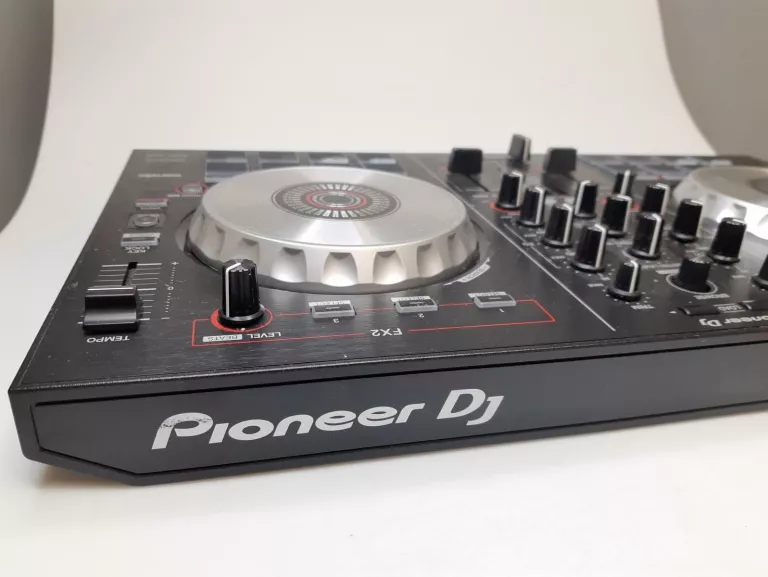 KONTROLER DJ KONSOLA PIONEER DDJ-SB2