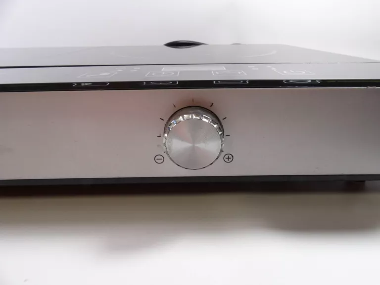 plyta-indukcyjna-silvercrest-sdi-3500-kolor-dominujacy-czarny