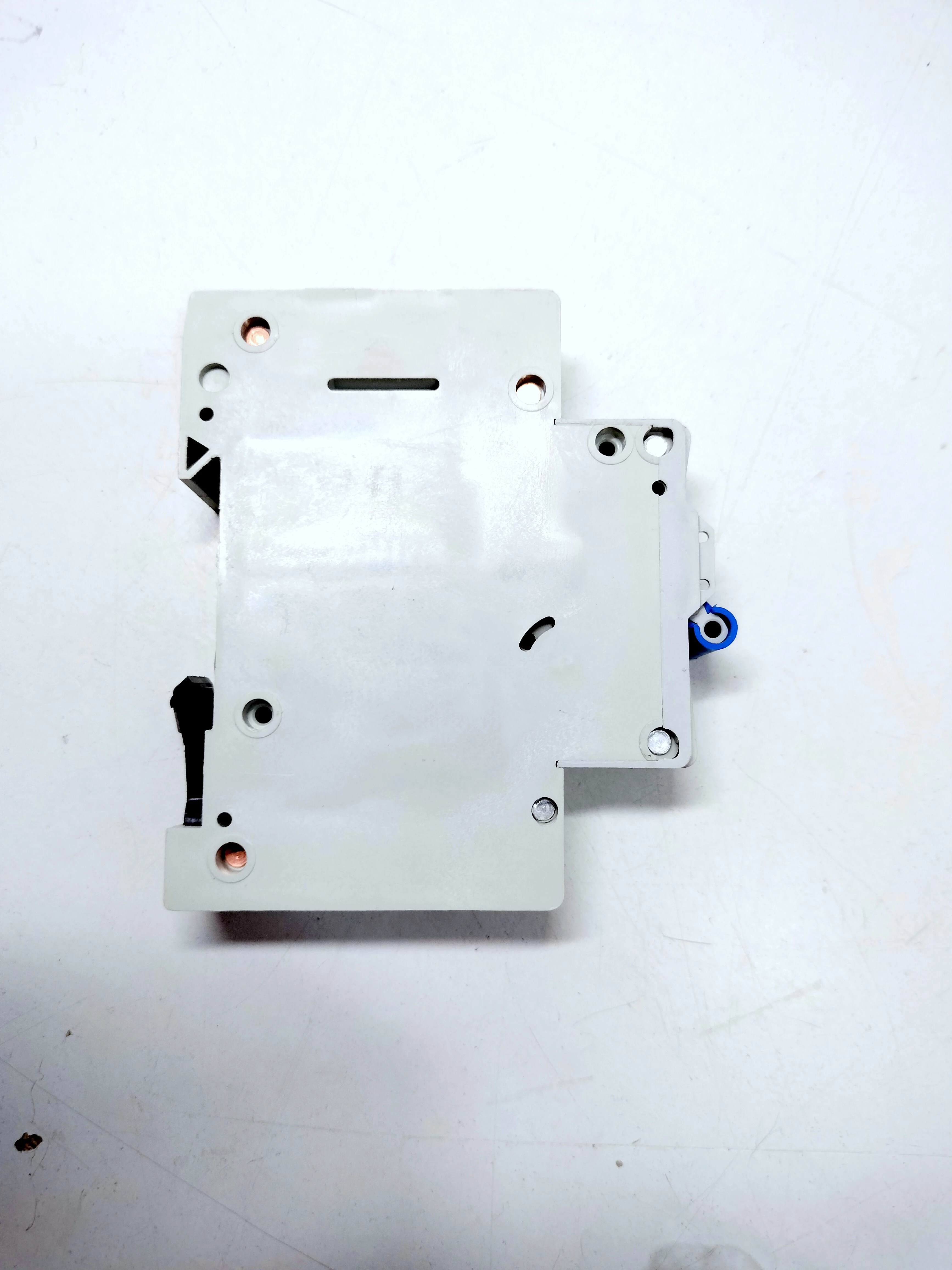 wylacznik-instalacyjny-schrack-6ka-b-10a-bm618110-rodzaj-wylacznik-nadpradowy