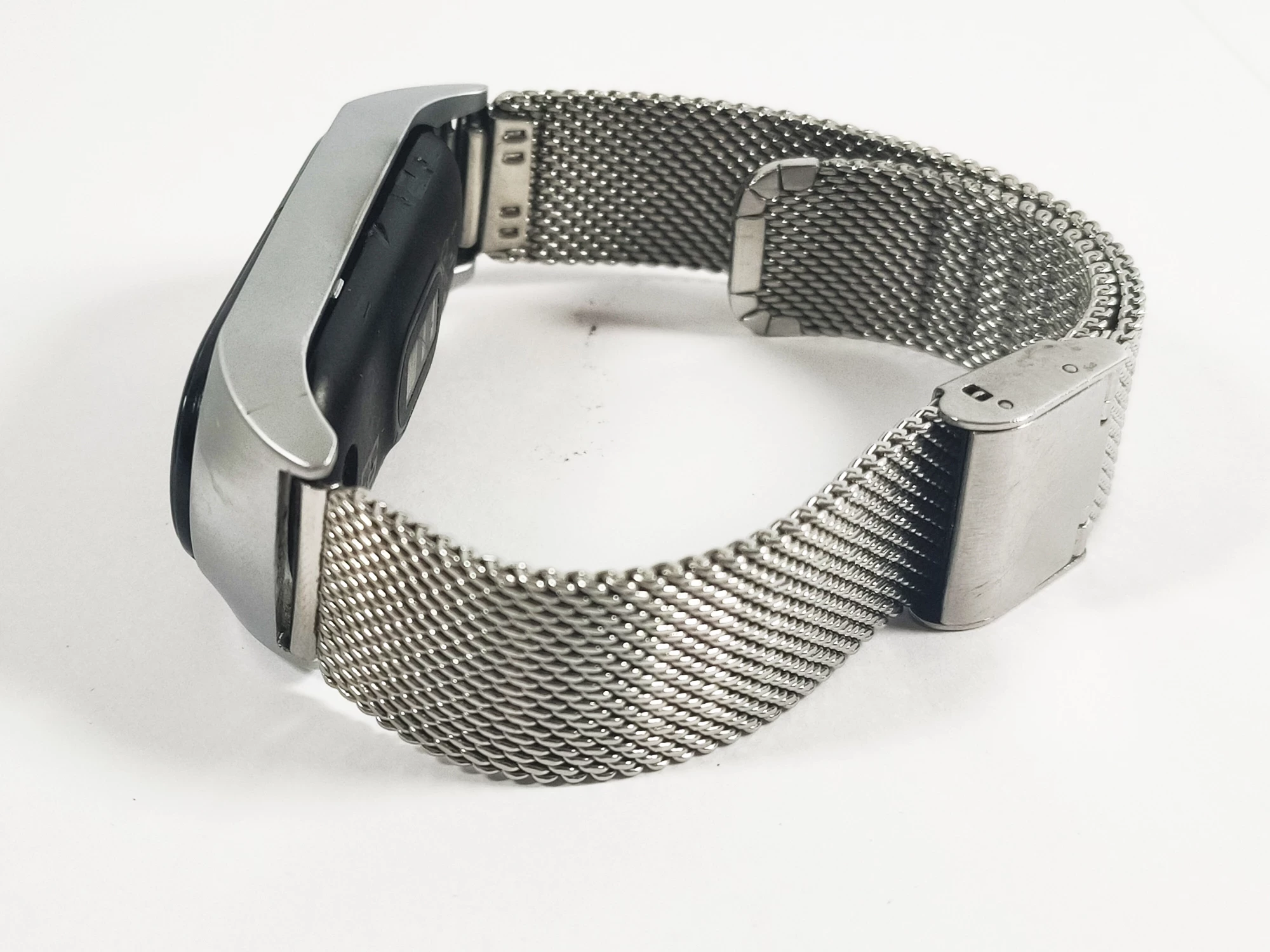 opaska-sportowa-xiaomi-mi-smart-band-6-xmsh15hm-obwod-nadgarstka