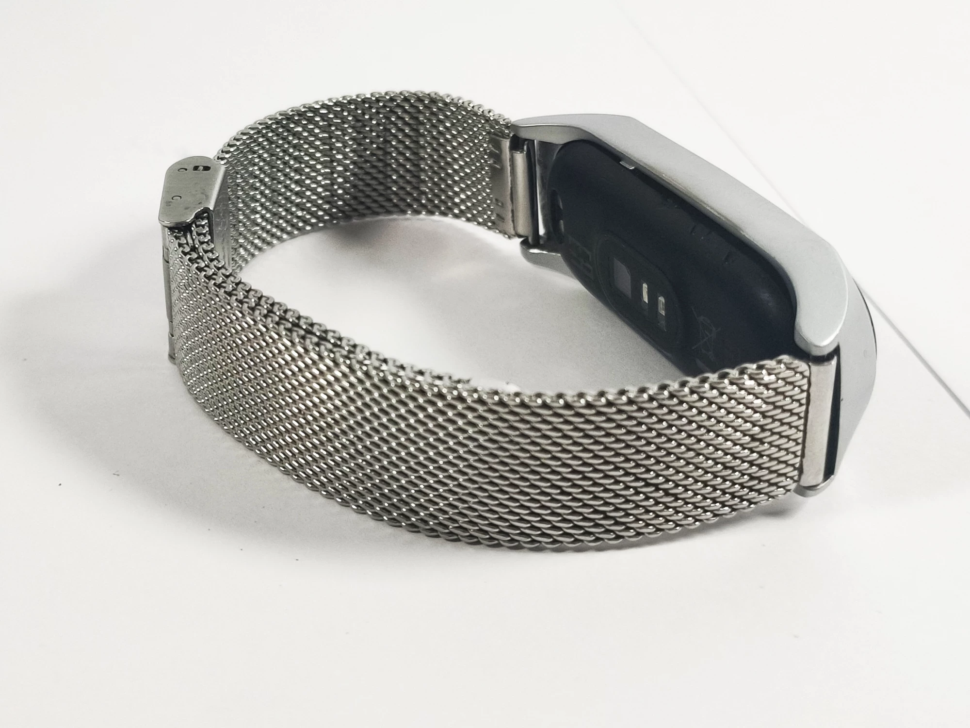 opaska-sportowa-xiaomi-mi-smart-band-6-xmsh15hm-ean-gtin-00000000000000