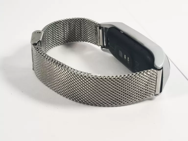 opaska-sportowa-xiaomi-mi-smart-band-6-xmsh15hm-ean-gtin-00000000000000