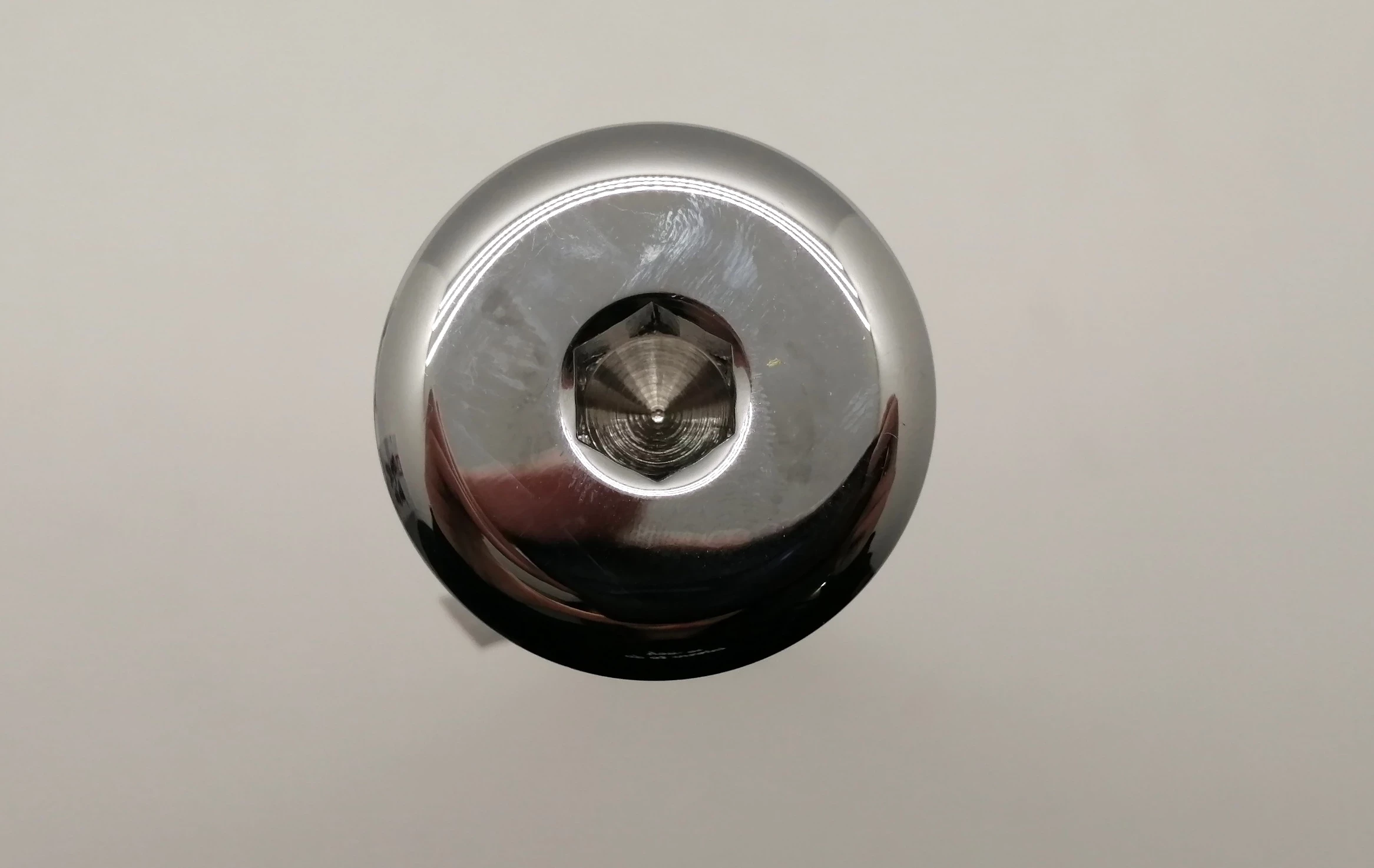 zawor-grzejnikowy-danfoss-ral9016-slaska-20-siemianowice-slaskie