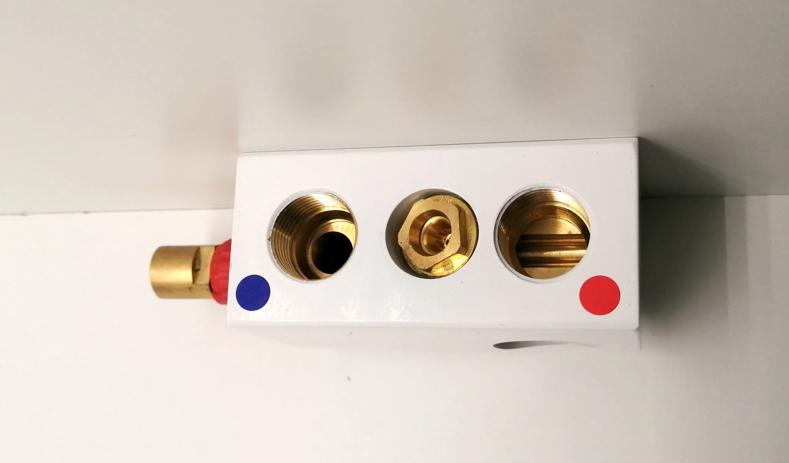 zawor-grzejnikowy-danfoss-ral9016-rodzaj-214854-268358