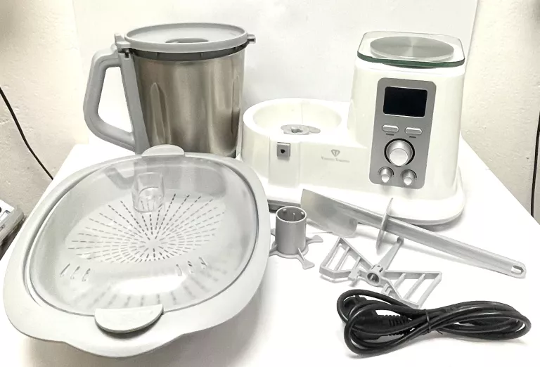 robot-kuchenny-valentino-torinto-vitamiq-komplet-stan-uzywany